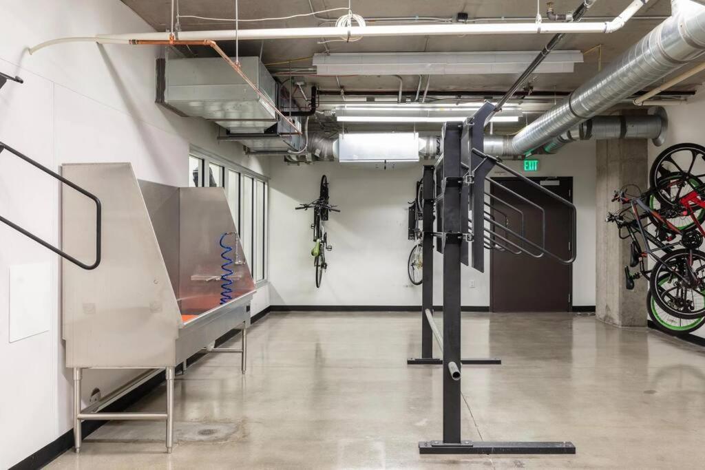 Appartamento Charming Downtown Getaway Salt Lake City Esterno foto