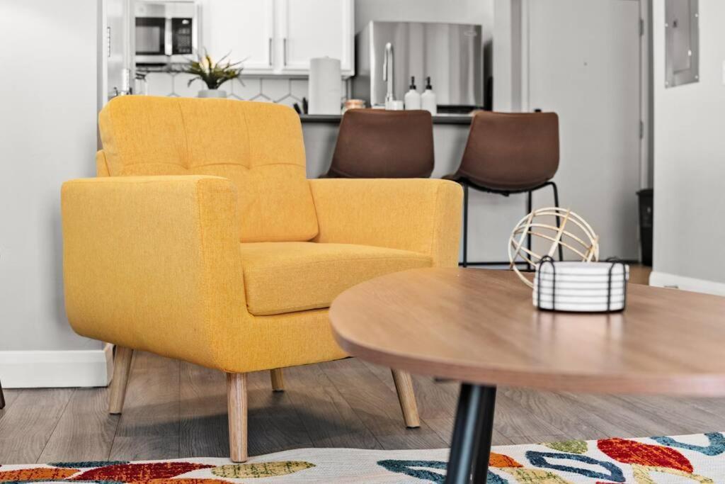 Appartamento Charming Downtown Getaway Salt Lake City Esterno foto