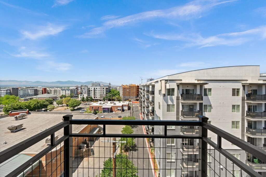 Appartamento Charming Downtown Getaway Salt Lake City Esterno foto
