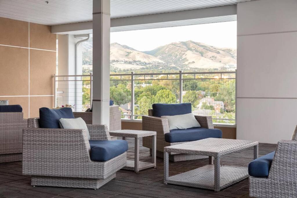 Appartamento Charming Downtown Getaway Salt Lake City Esterno foto