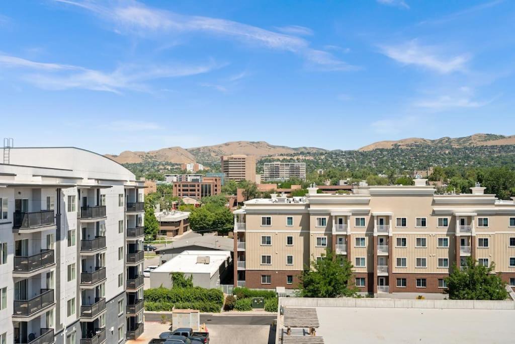 Appartamento Charming Downtown Getaway Salt Lake City Esterno foto