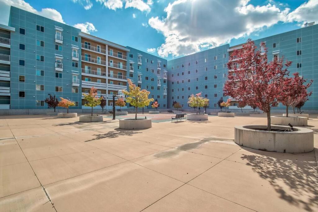Appartamento Charming Downtown Getaway Salt Lake City Esterno foto
